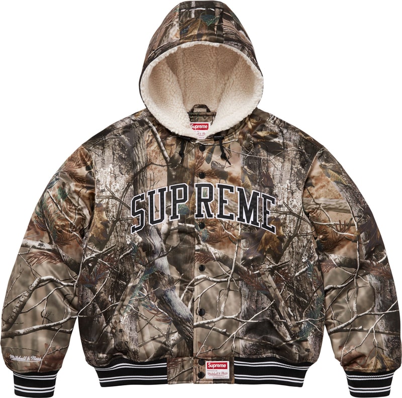 Supreme（シュプリーム） 2025FW Weel11 Supreme®/Mitchell & Ness® Lined Hooded Satin Varsity Jacket