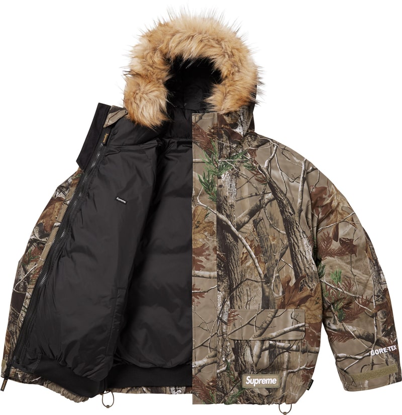 Supreme（シュプリーム） 2025FW Week12 2-in-1 GORE-TEX Parka + Reversible 700-Fill Down Liner Jacket