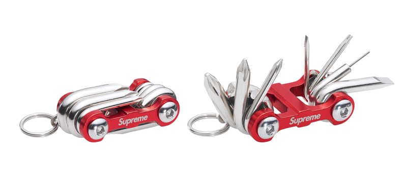 Supreme（シュプリーム） 2025FW Week13 Supreme®/Chibi Rib Screwdriver Keychain