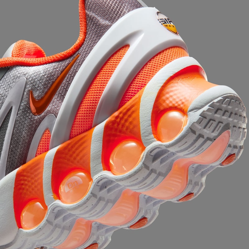 Palace Skateboards×Nike Air Max DN8 Dusty Grey/Particle Grey-White-Safety Orange(パレス × ナイキ エアマックス DN8 ダスティグレー/パーティクルグレー/ホワイト/セーフティオレンジ) IB4181-002