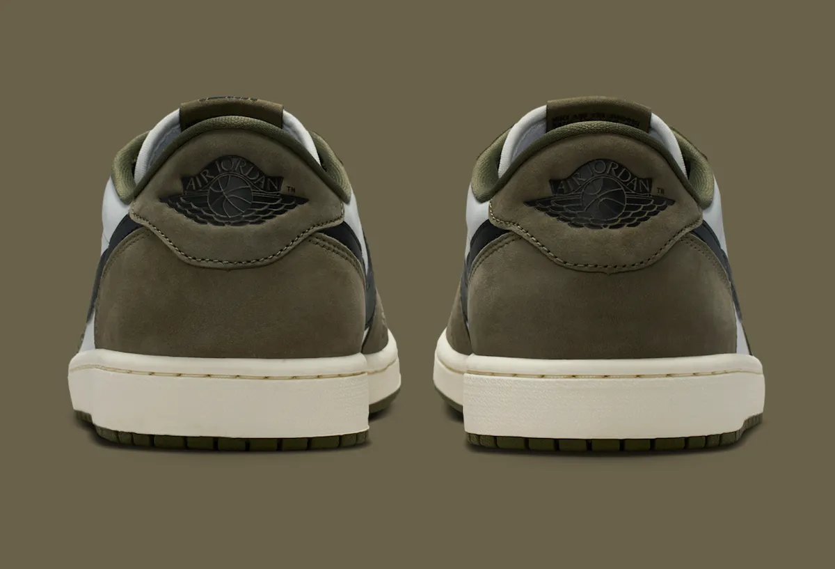 Nike Air Jordan 1 Low OG Medium Olive Summit White（ナイキ エアジョーダン1 ロー OG ミディアムオリーブ/サミットホワイト）HQ6998-200