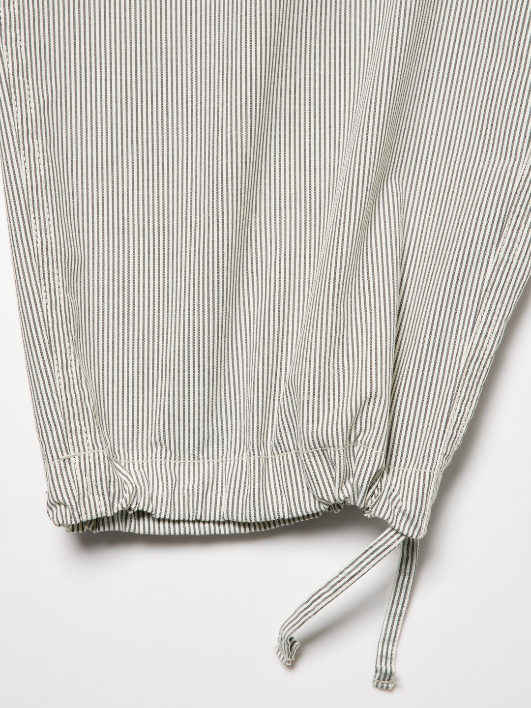 GU x ENGINEERED GARMENTS(ジーユー x エンジニアドガーメンツ) コードレーンイージーパンツ|E360215-000