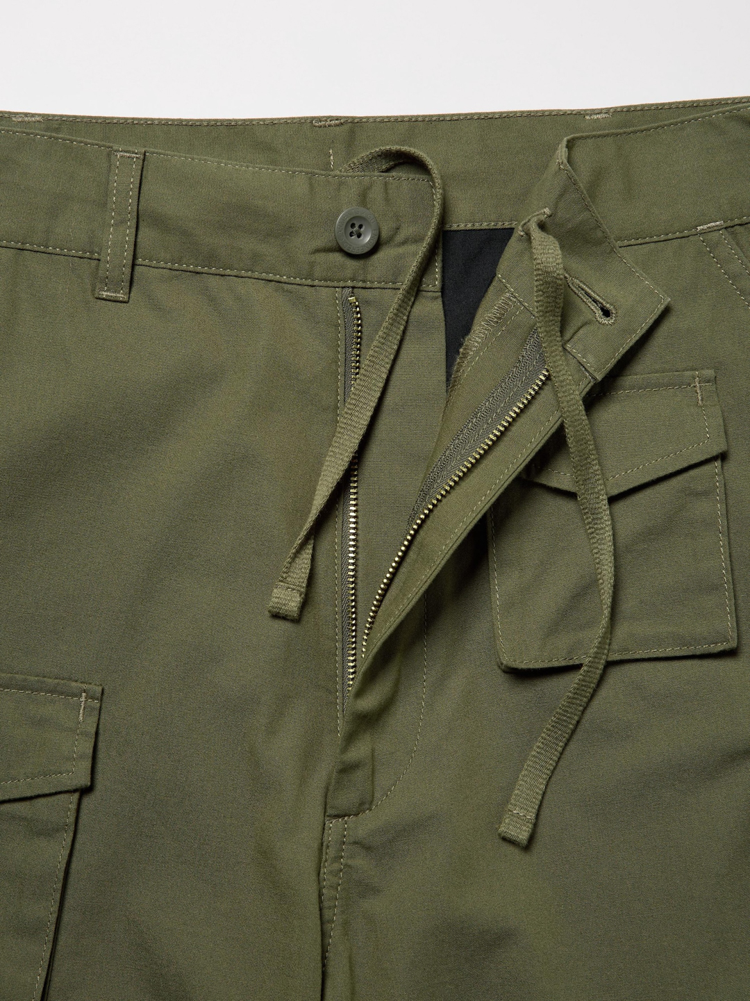 GU x ENGINEERED GARMENTS(ジーユー x エンジニアドガーメンツ) ユーティリティーショーツ|E360216-001