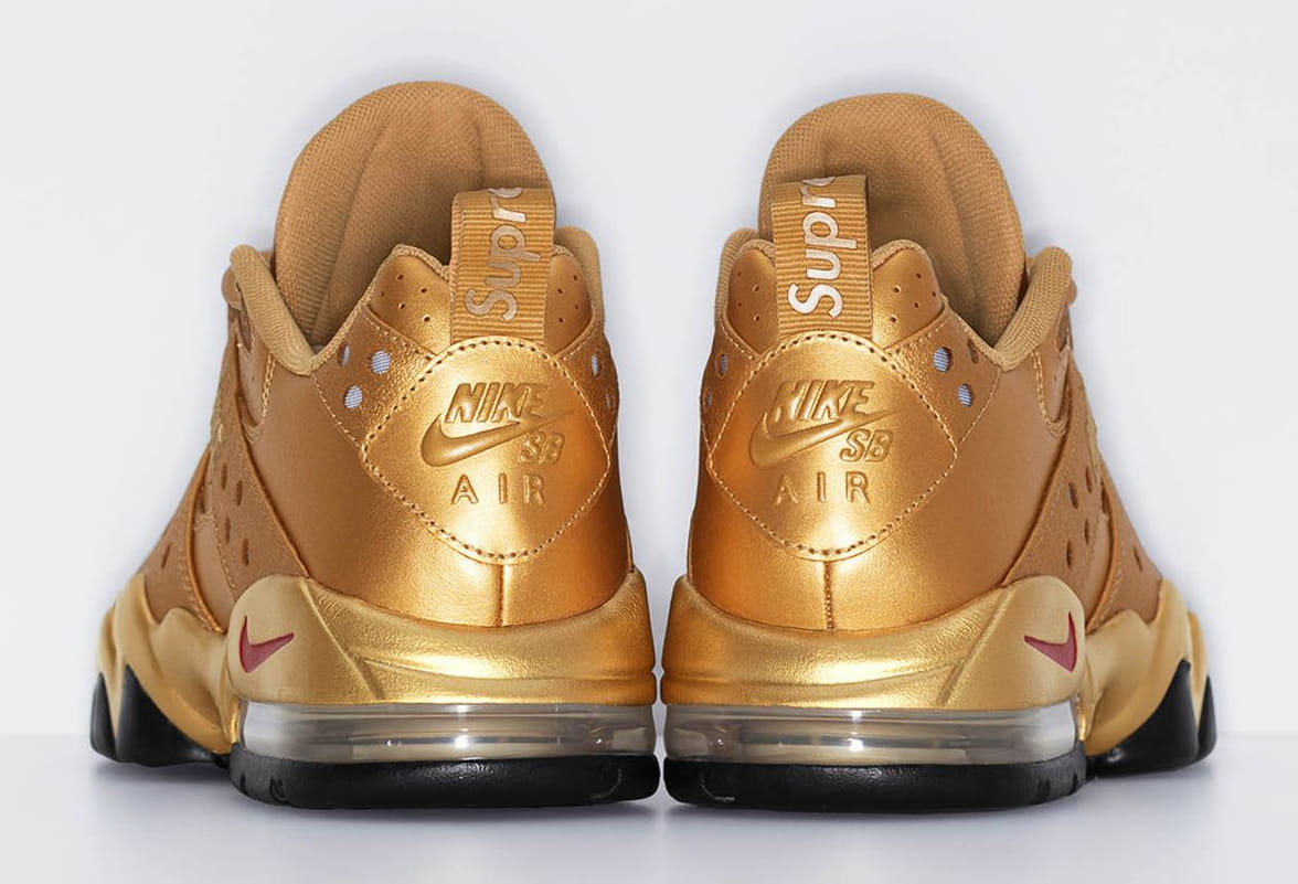 Supreme × Nike Nike SB Air Max 2 CB '94 Low Metallic Gold/Varsity Red（シュプリーム×ナイキSB エアマックス2 CB '94 ロー メタリックゴールド/バーシティレッド）IM4283-700）