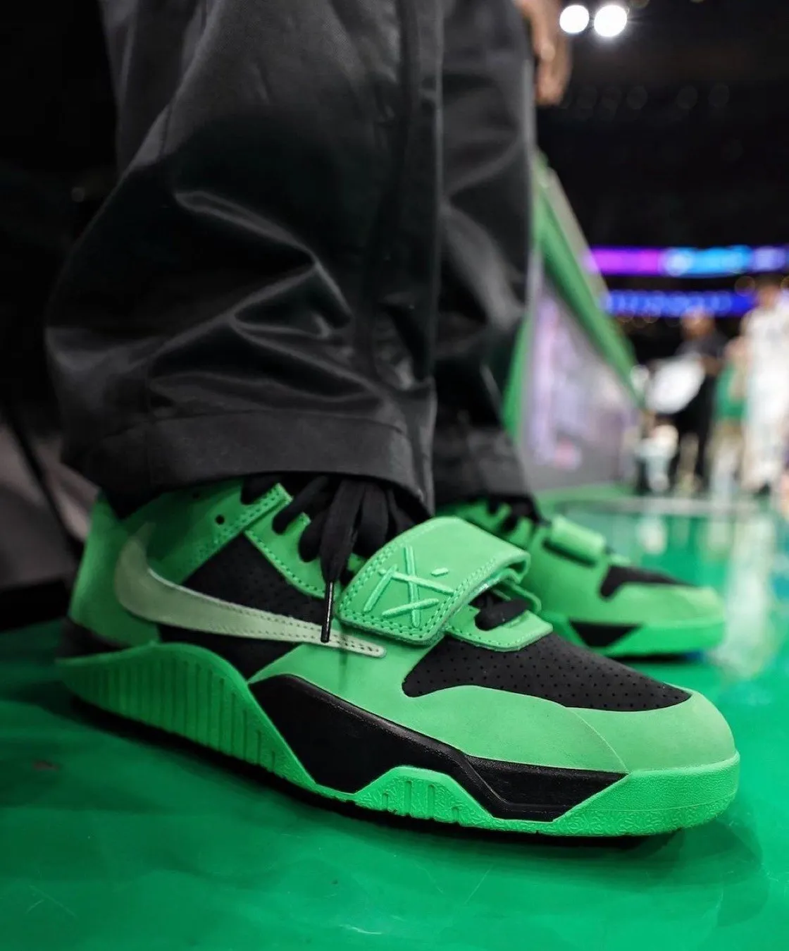 Travis Scott x Jordan Brand CJ1 T-Rexx Green Spark/Black-Vapor Green(トラヴィス・スコット×ジョーダンブランド CJ1 T-Rexx グリーンスパーク/ブラック-ヴェイパーグリーン)IM9113-300