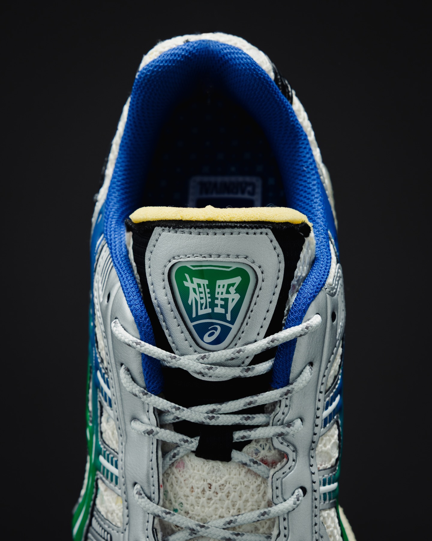 Carnival × ASICS GEL-Kayano 12.1 "Phra Nakhon"(カーニバル×アシックス ゲルカヤノ 12.1 ”プラナコーン”)1203A916-100