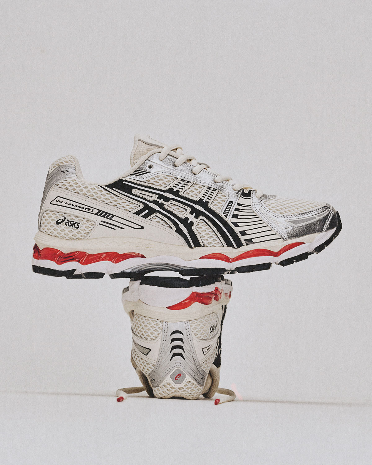 Lapstone & Hammer × ASICS GEL-KAYANO 12.1 "THE SPARK"（ラップストーン & ハンマー x アシックス ゲルカヤノ 12.1 ザ・スパーク）1203B103-100