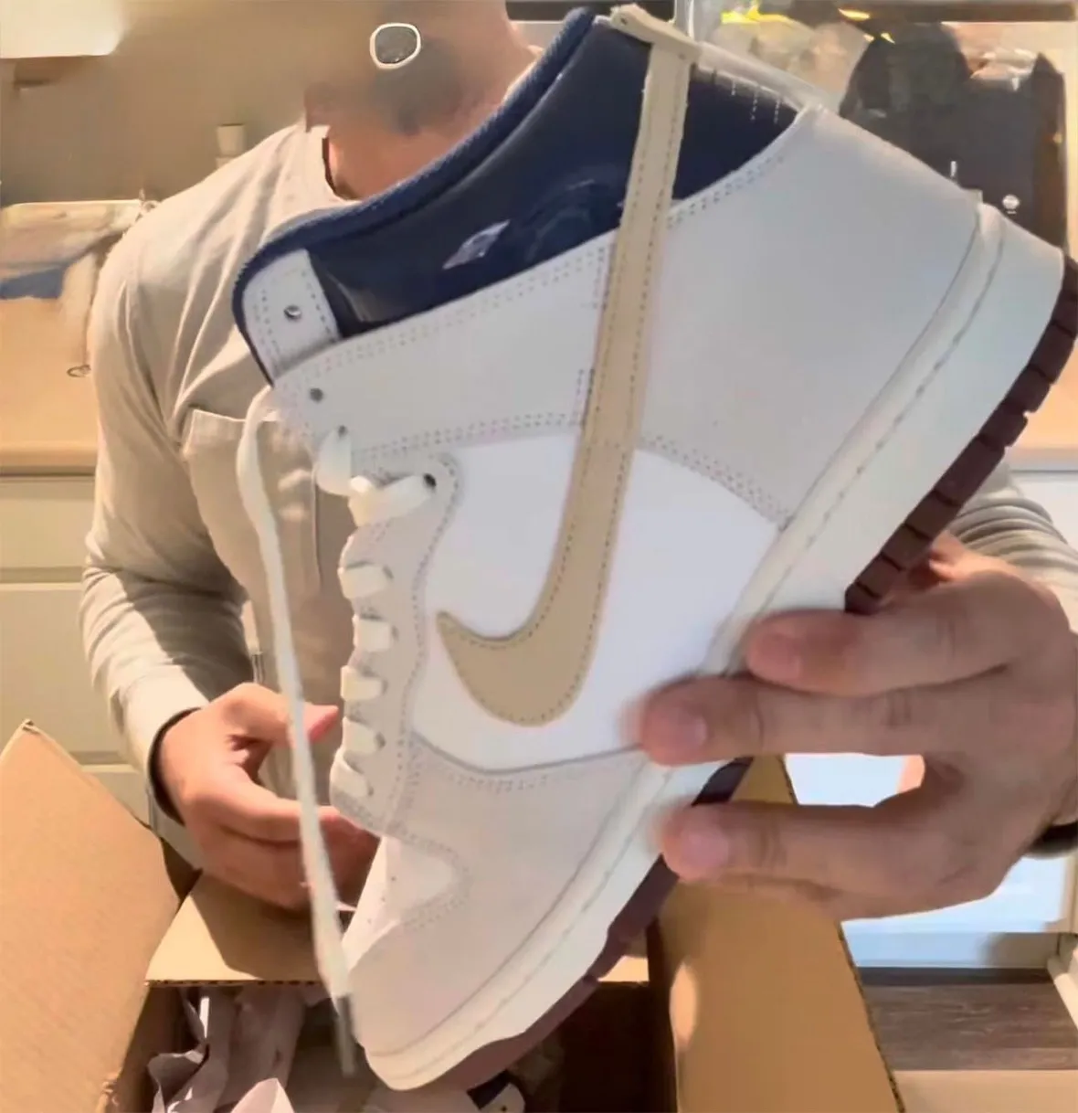 Beyond Store \ x Nike SB Dunk High Pro QS（ビヨンド ストア x ナイキSB ダンク ハイ プロ クイックストライク）IU4491-100