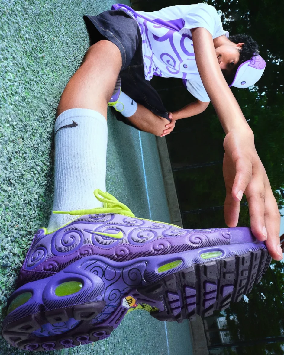 ONE PIECE X NIKE（ワンピース x ナイキ コラボ） エアマックス プラス SP ゴムゴムの実
