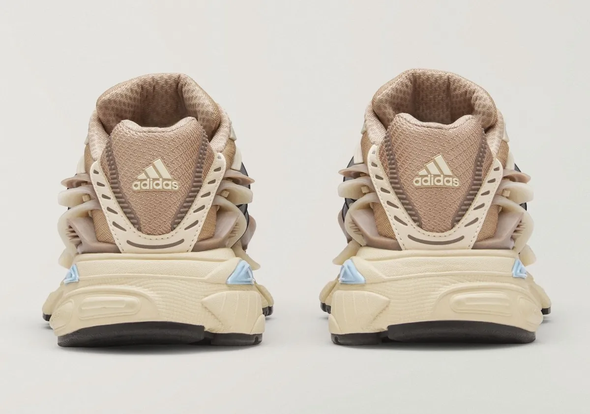 Pharrell Williams × adidas Originals PW Adistar Jellyfish "Crystal Sand"(PW アディスター ジェリーフィッシュ “クリスタルサンド”)KH6729