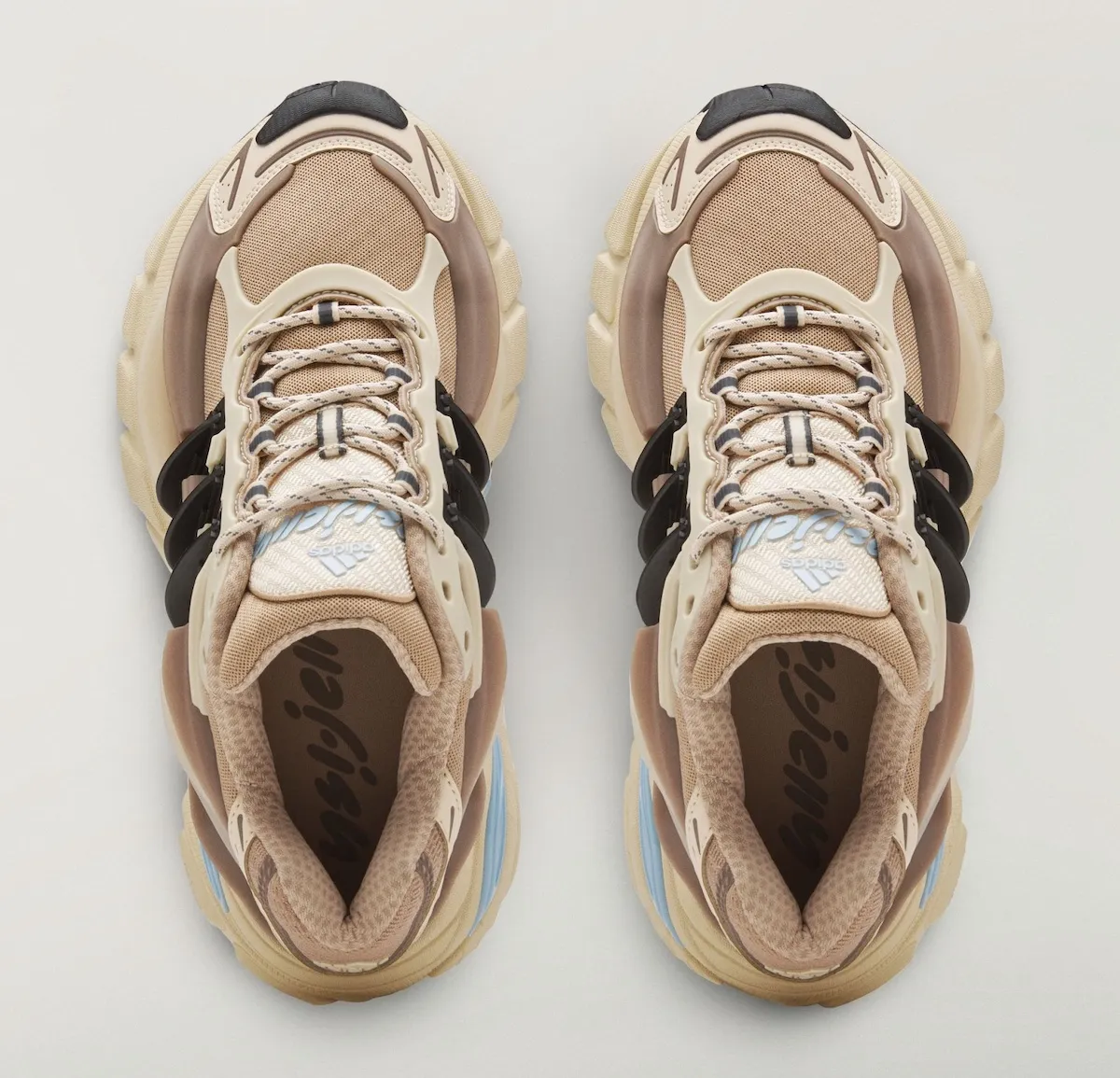 Pharrell Williams × adidas Originals PW Adistar Jellyfish "Crystal Sand"(PW アディスター ジェリーフィッシュ “クリスタルサンド”)KH6729